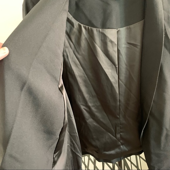 Torrid STRETCH CREPE BLAZER - Picture 5 of 7